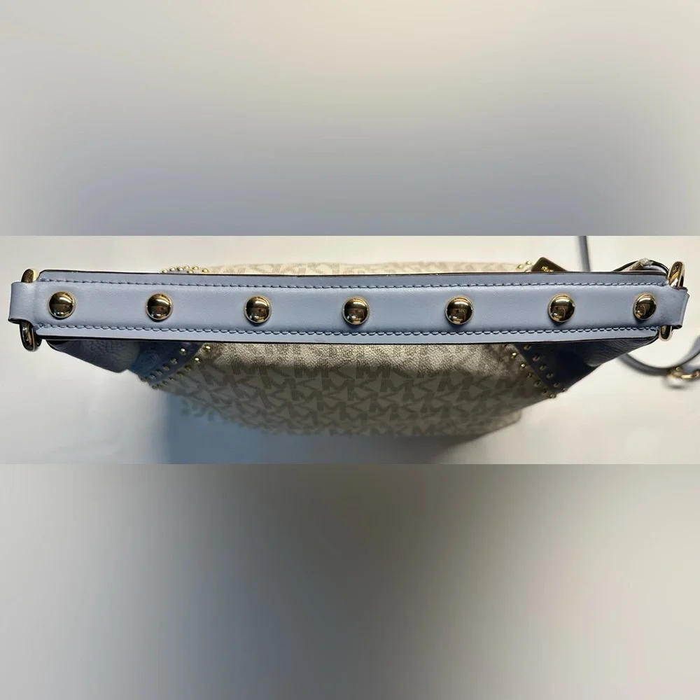Michael Kors Blue and Cream Women's Bag